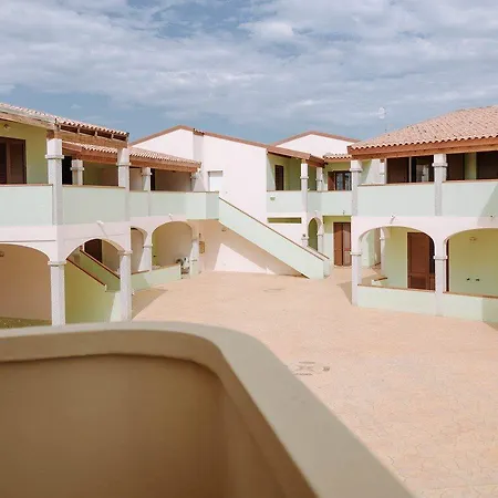 Baia Delle Mimose Aparthotel 3*