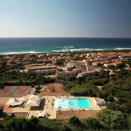 Aparthotel Baia Delle Mimose 3*