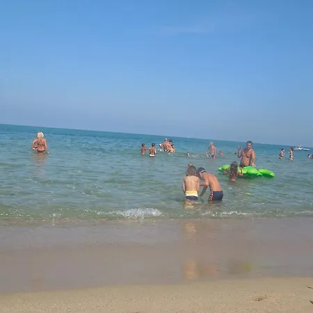 Baia Delle Mimose Aparthotel 3*