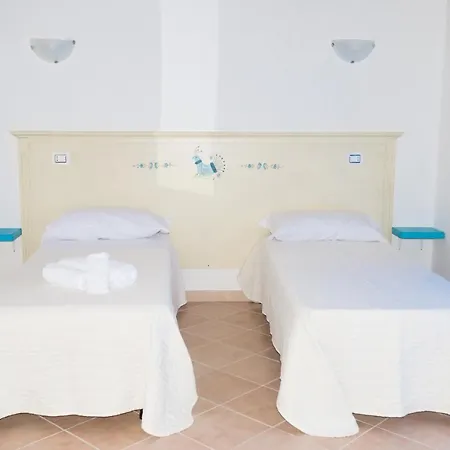 Baia Delle Mimose Aparthotel Badesi